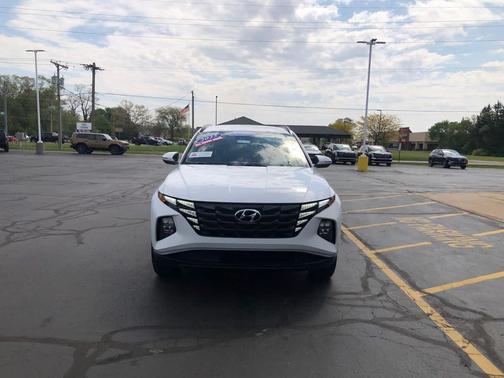 Serenity White Pearl 2023 Hyundai TUCSON SEL