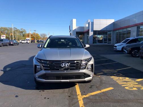 2026 Hyundai TUCSON SEL Premium