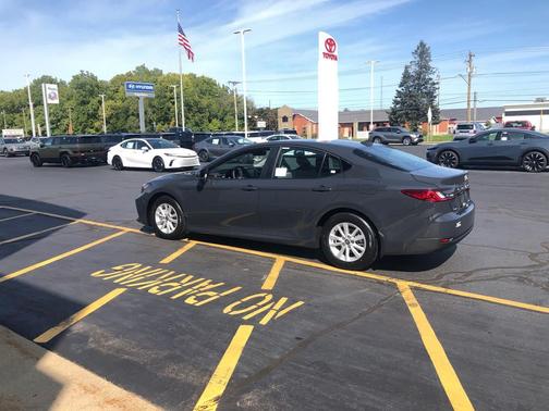 2026 Toyota Camry LE