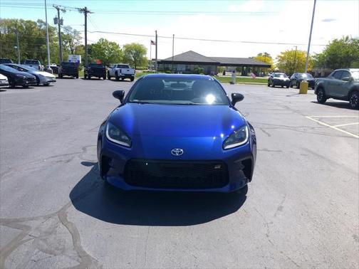 2025 Toyota GR86 Premium