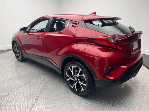 2021 Toyota C-HR LE