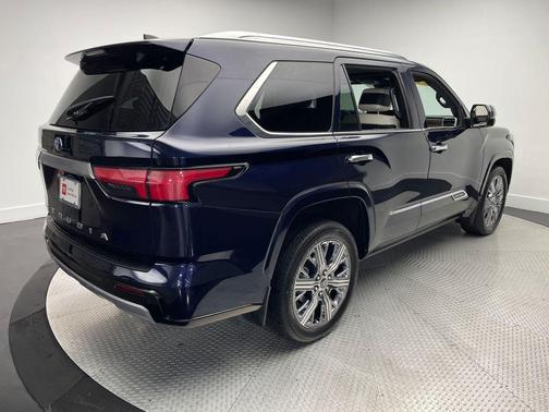 2024 Toyota Sequoia Capstone