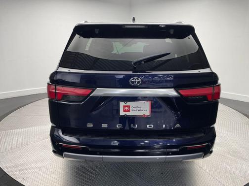 2024 Toyota Sequoia Capstone