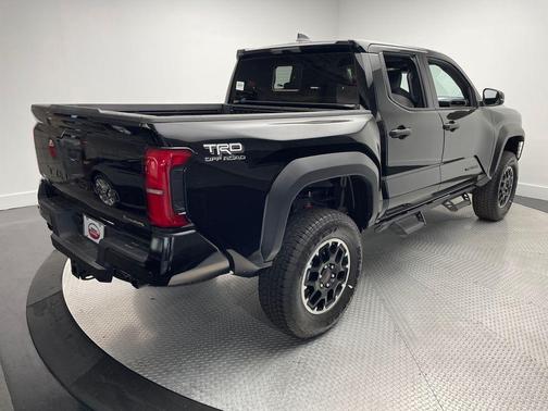 2025 Toyota Tacoma Hybrid TRD Off Road