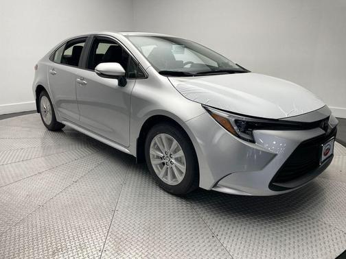 2026 Toyota Corolla Hybrid XLE