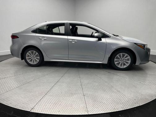 2026 Toyota Corolla Hybrid XLE