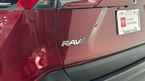Ruby Flare Pearl 2022 Toyota RAV4 XLE Premium