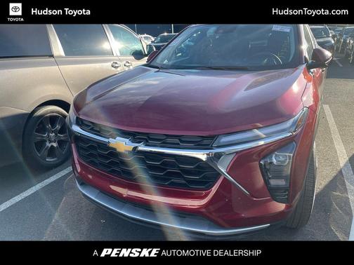 2025 Chevrolet Trax LT