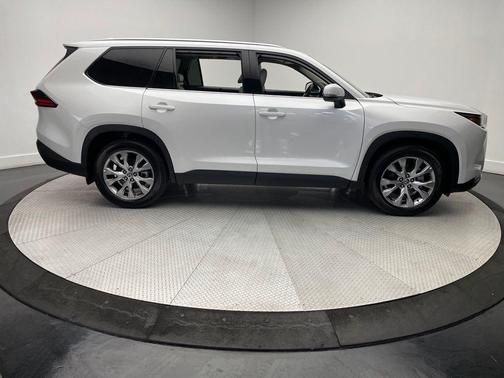 Wind Chill Pearl 2025 Toyota Grand Highlander Limited