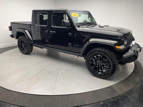 2024 Jeep Gladiator Nighthawk