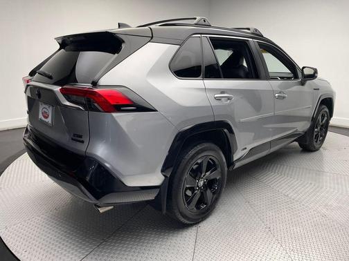 2021 Toyota RAV4 Hybrid XSE