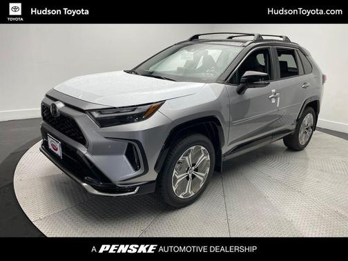 2025 Toyota RAV4 Plug-In Hybrid XSE
