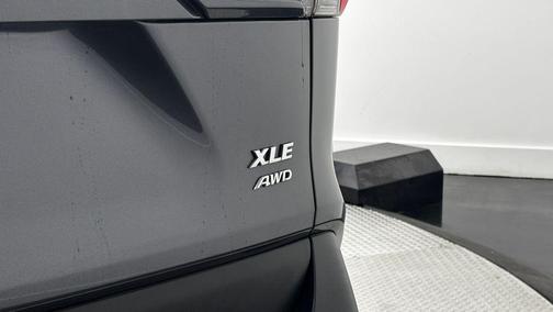 Magnetic Gray Metallic 2025 Toyota RAV4 XLE