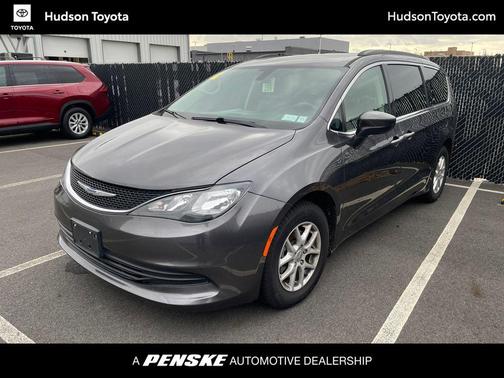 2020 Chrysler Voyager LXI