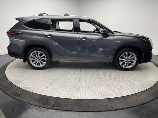 2024 Toyota Highlander Limited