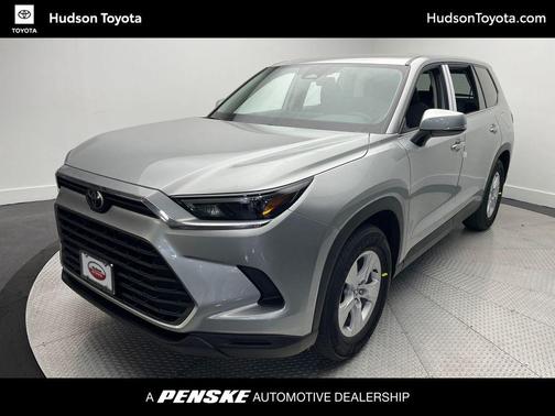 2025 Toyota Grand Highlander LE