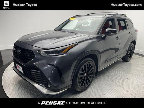 2024 Toyota Highlander XSE