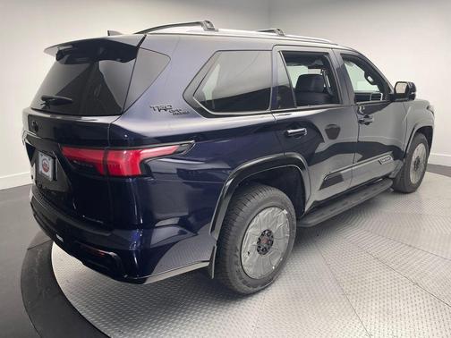 2025 Toyota Sequoia Platinum