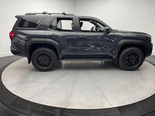 2025 Toyota 4Runner TRD Off Road