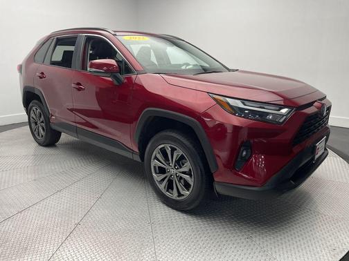 2022 Toyota RAV4 Hybrid XLE Premium