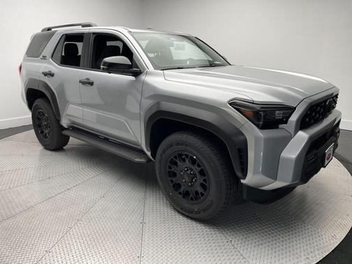 2025 Toyota 4Runner TRD Off Road Premium