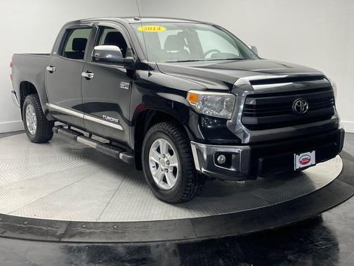 2014 Toyota Tundra SR5