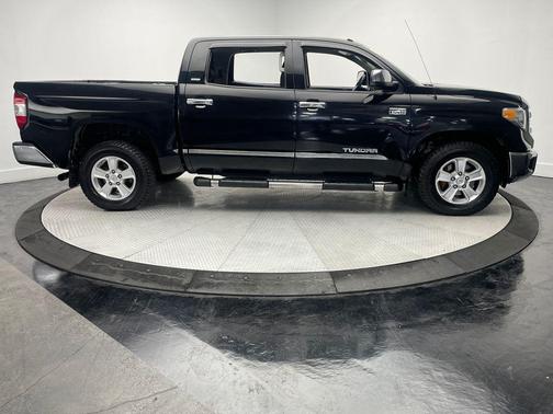 2014 Toyota Tundra SR5