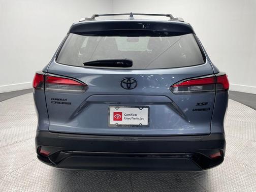 2024 Toyota Corolla Hybrid SE