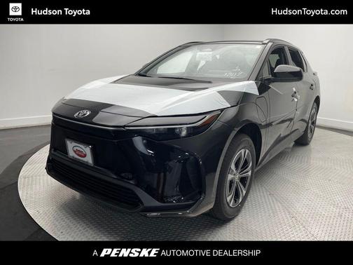 2025 Toyota bZ4X XLE