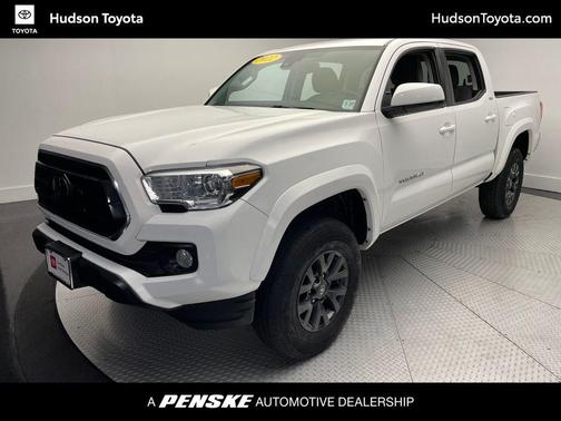 2022 Toyota Tacoma SR5