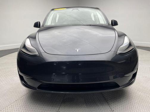 2024 Tesla Model Y Performance Dual Motor All-Wheel Drive