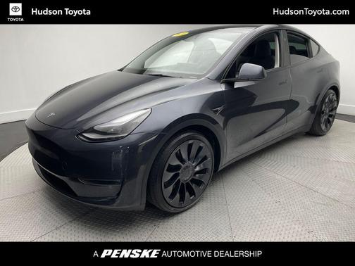 2024 Tesla Model Y Performance Dual Motor All-Wheel Drive