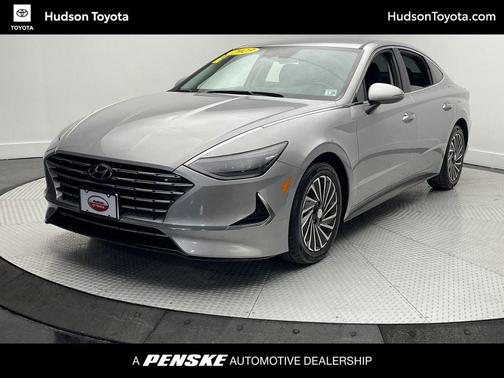 2023 Hyundai SONATA Hybrid SE
