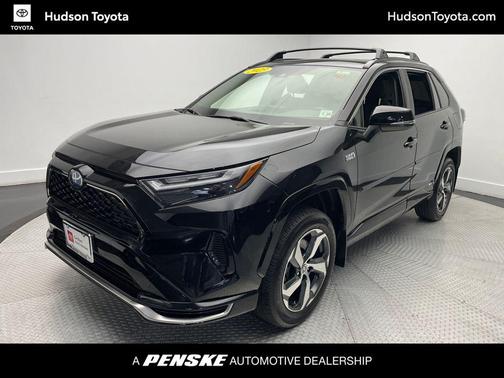 Midnight Black Metallic 2023 Toyota RAV4 Prime SE