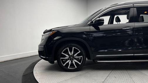Crystal Black Pearl 2019 Honda Pilot Elite
