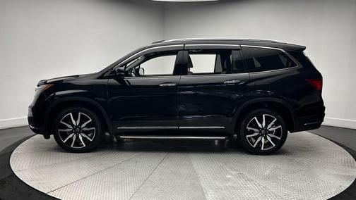 Crystal Black Pearl 2019 Honda Pilot Elite