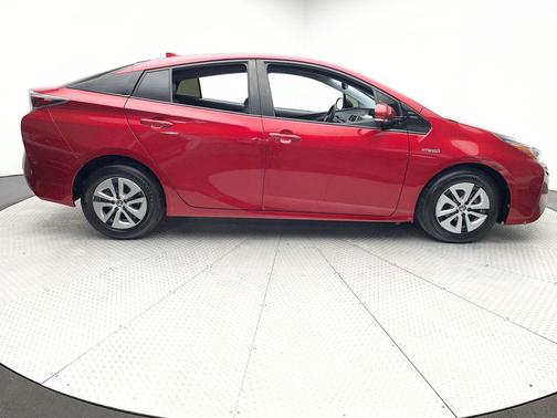 2017 Toyota Prius Four