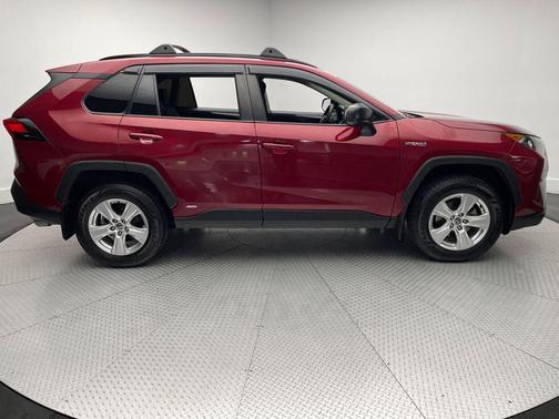 2021 Toyota RAV4 Hybrid LE