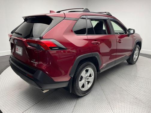 2021 Toyota RAV4 Hybrid LE