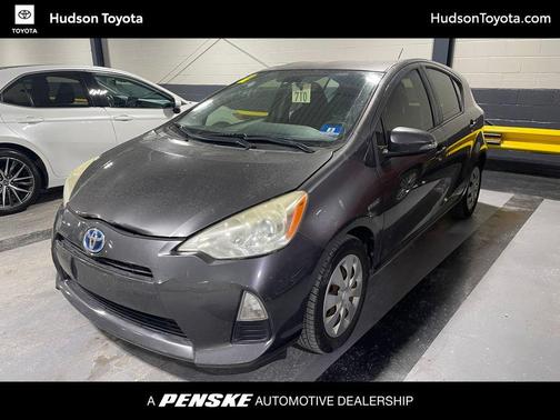 2013 Toyota Prius c Two