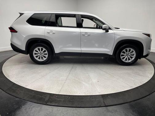 Wind Chill Pearl 2025 Toyota Grand Highlander XLE