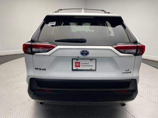2024 Toyota RAV4 Hybrid LE