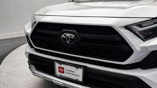 Ice Cap 2024 Toyota RAV4 Adventure