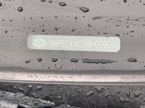 2011 Hyundai SONATA Limited