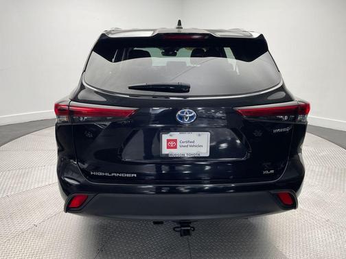 2020 Toyota Highlander Hybrid XLE