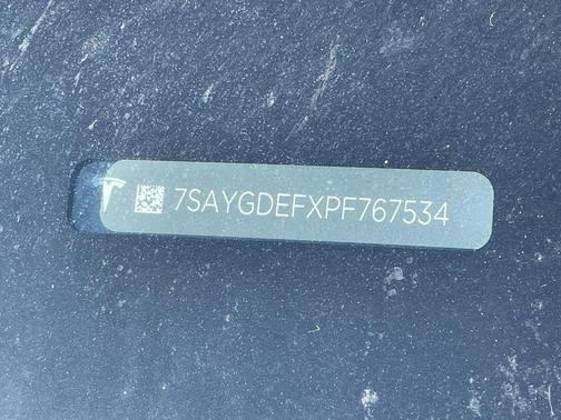 2023 Tesla Model Y Performance