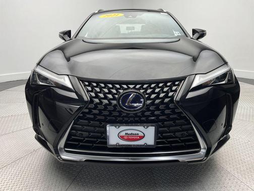 2021 Lexus UX 250h Base