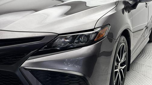 Predawn Gray Mica 2024 Toyota Camry SE