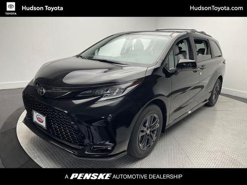 2026 Toyota Sienna XSE 7 Passenger