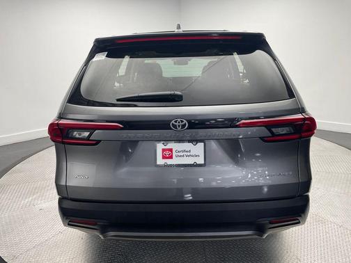 2025 Toyota Grand Highlander Platinum